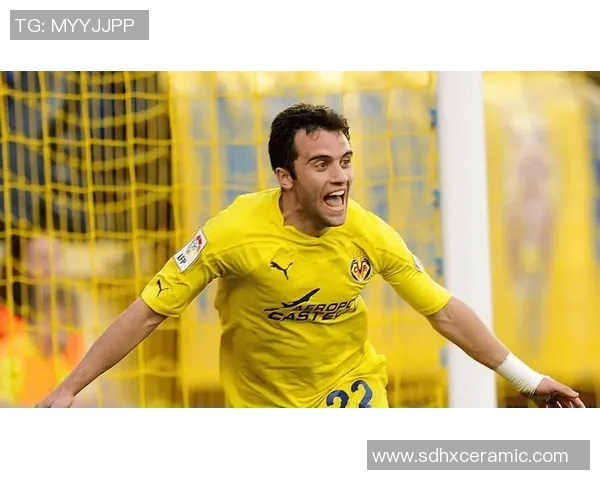 怀旧时光中的绿茵传奇回眸很多老足球明星的经典瞬间与辉煌岁月 怀旧时光中的绿茵传奇回眸很多老足球明星的经典瞬间与辉煌岁月