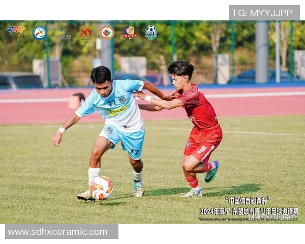 泰国足球界的越南明星球员如何影响两国体育交流与发展 泰国足球界的越南明星球员如何影响两国体育交流与发展